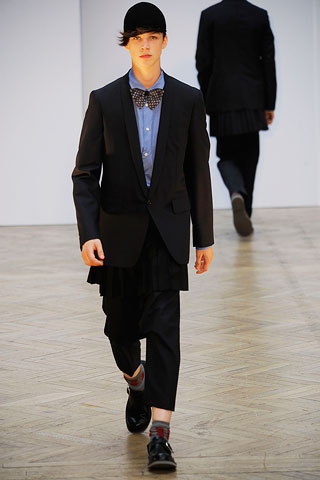 Comme des Garcons / - 2010